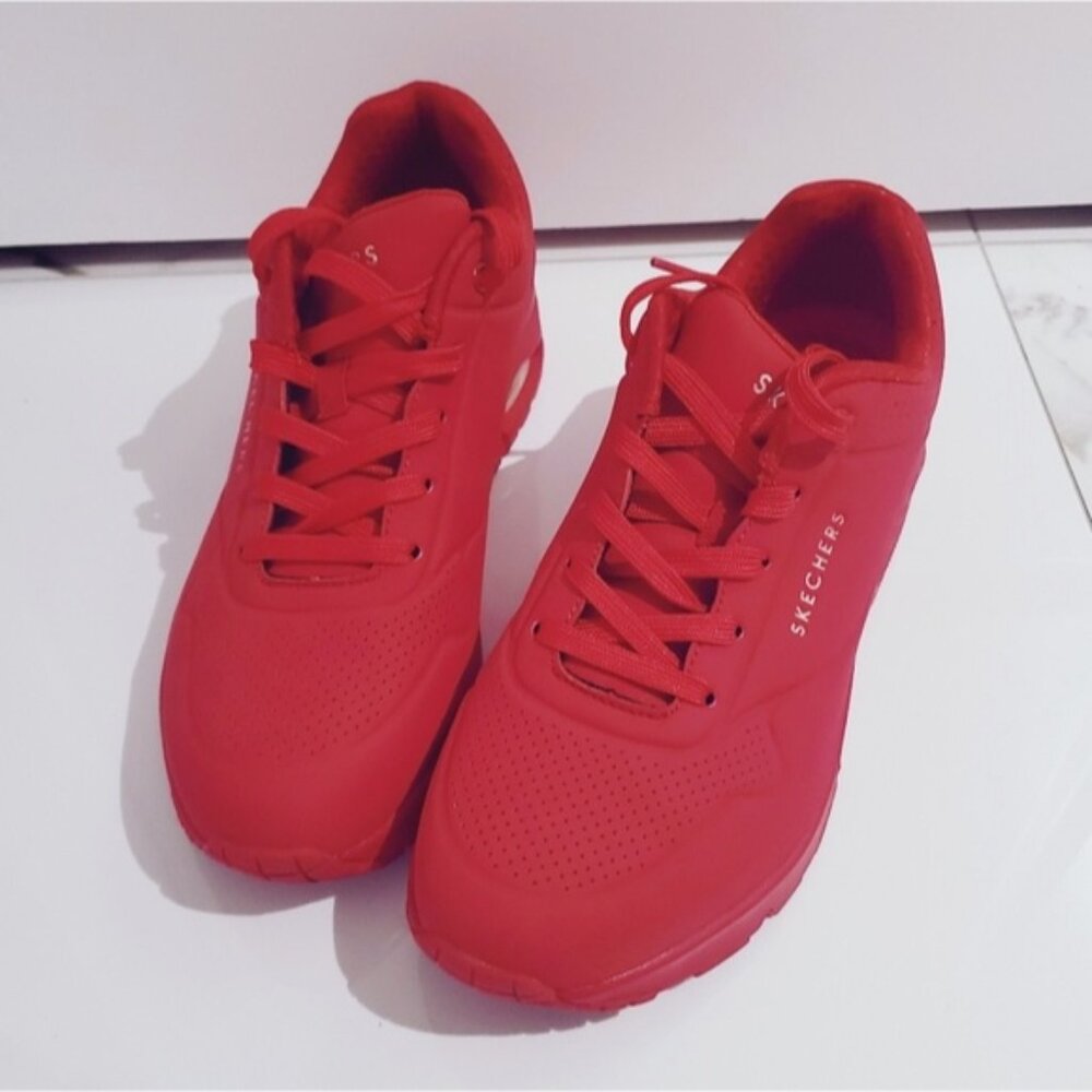 SKETCHERS 1ST EDITION 2019 LIGHT RED UNOSTAND ON AIR RED SNEAKERS
